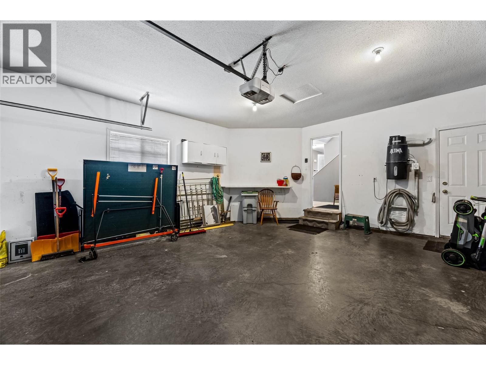 1927 Fir Place, Kamloops