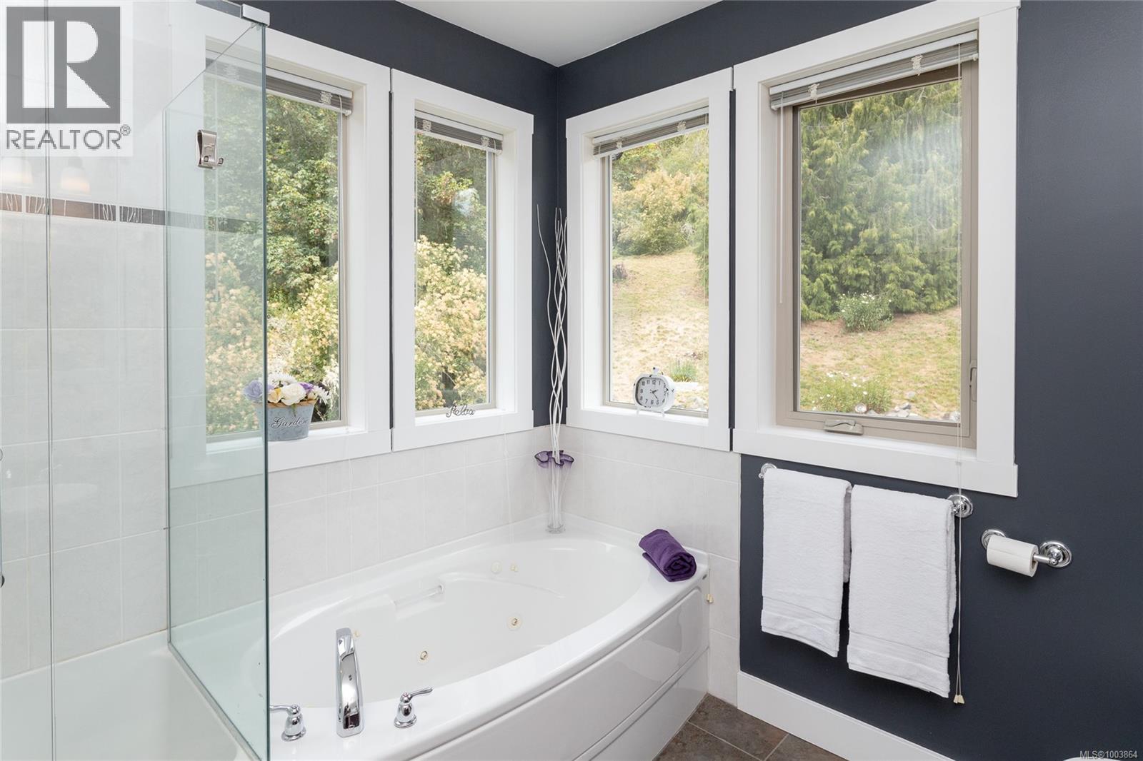  5360 Basinview Heights, Sooke