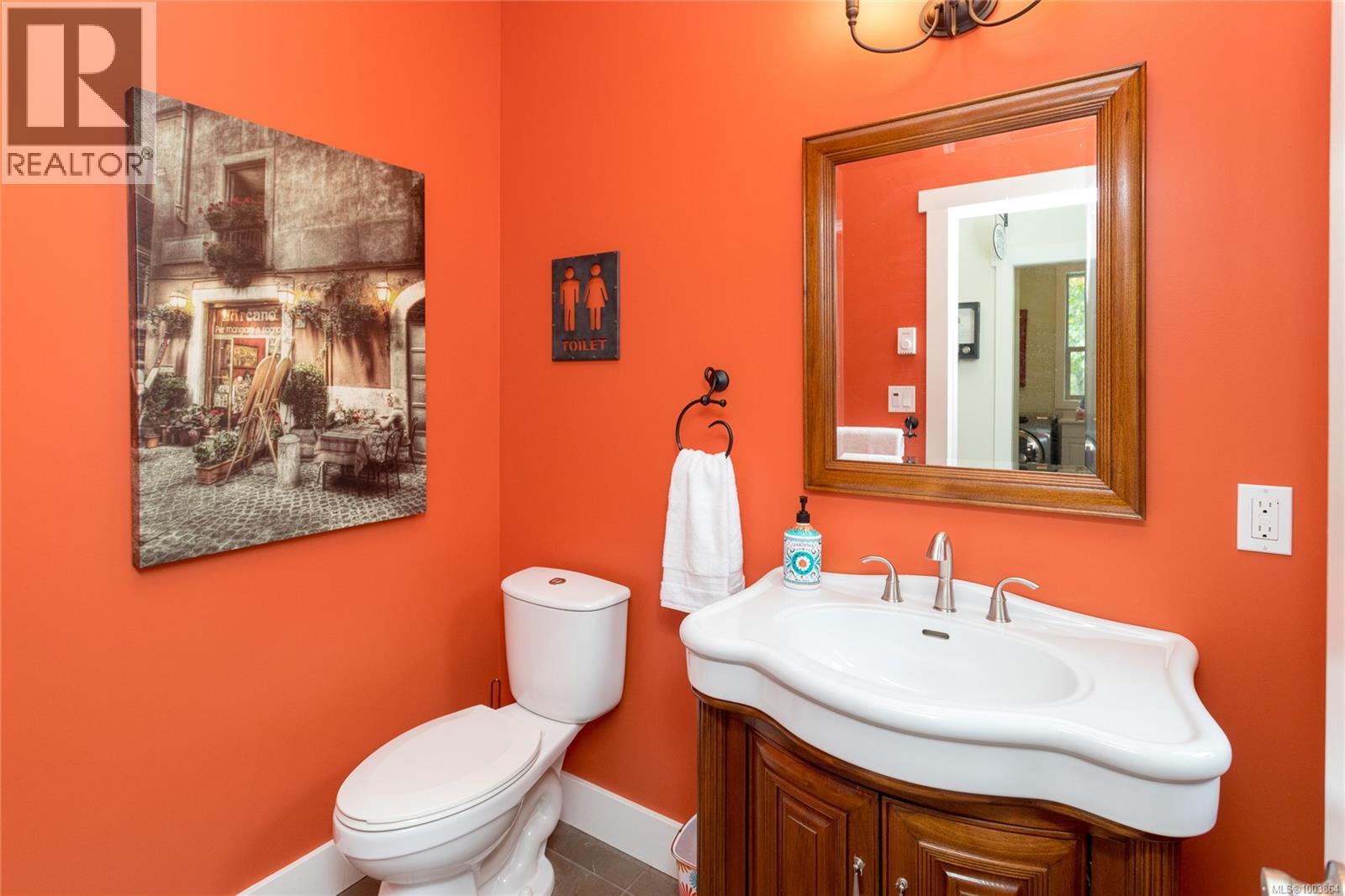  5360 Basinview Heights, Sooke