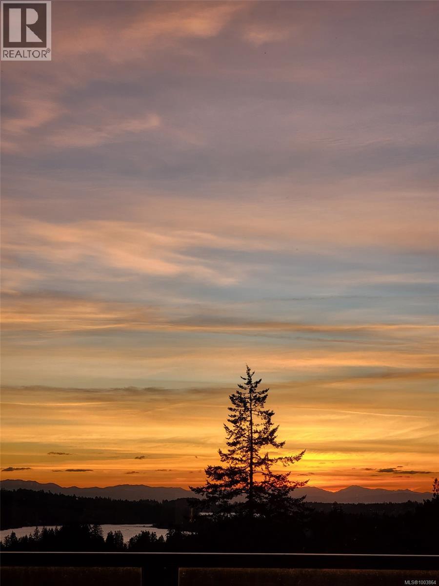  5360 Basinview Heights, Sooke