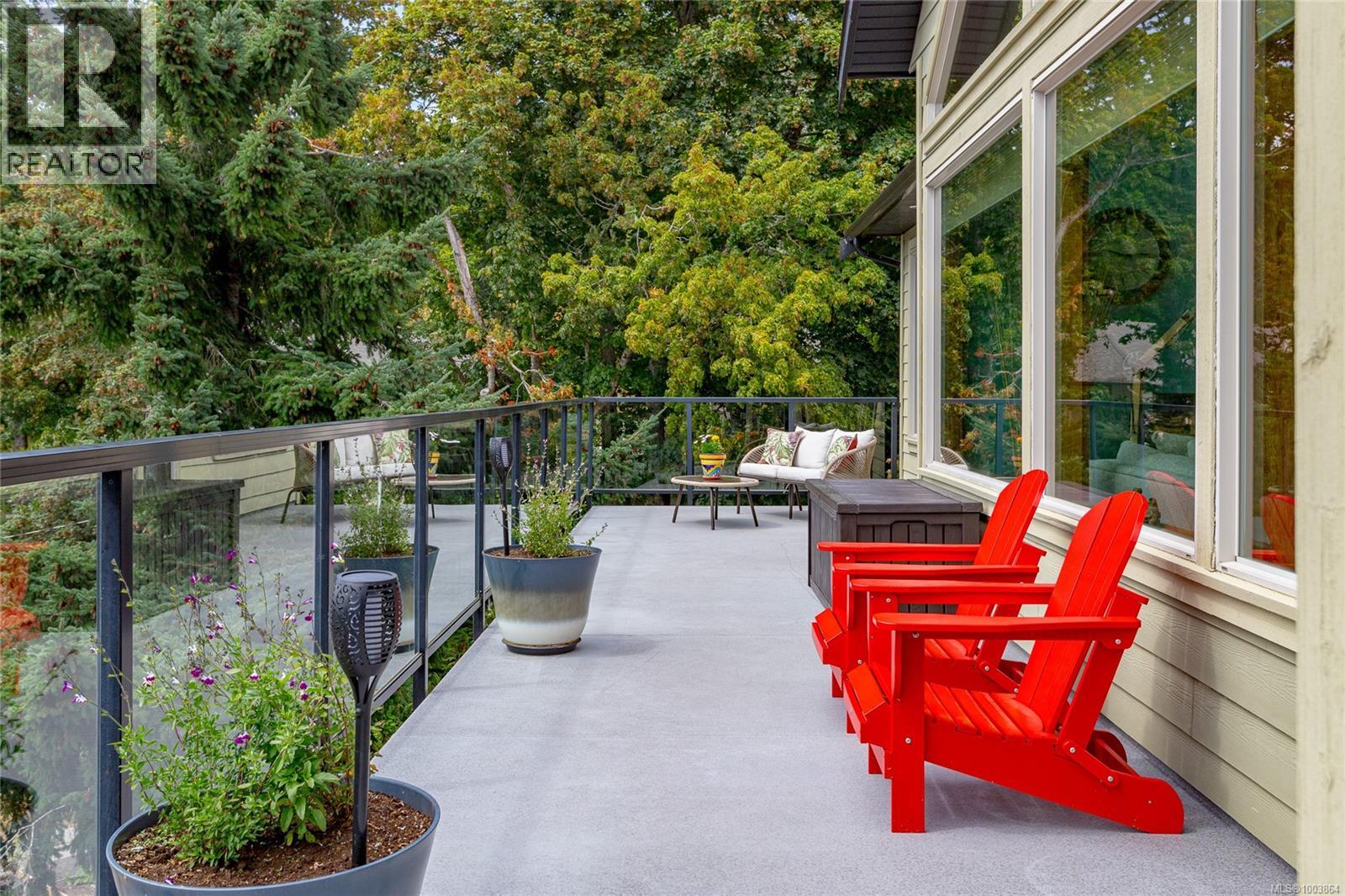  5360 Basinview Heights, Sooke
