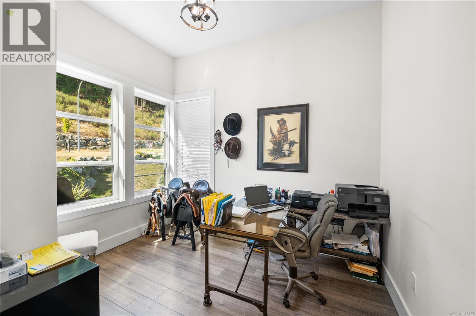 6469 Marine Cres, Duncan