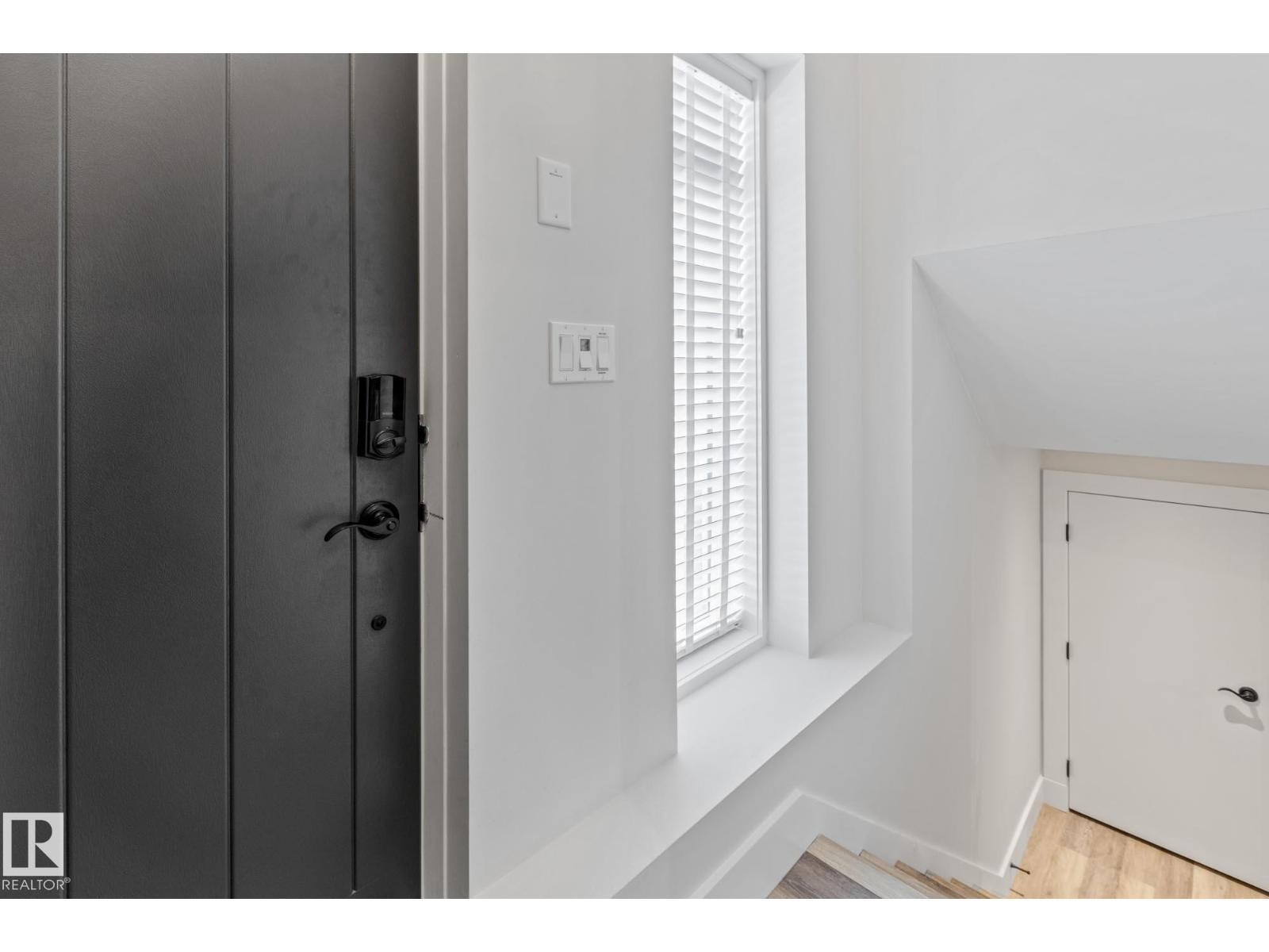 1020 GENESIS LAKE BV, Stony Plain