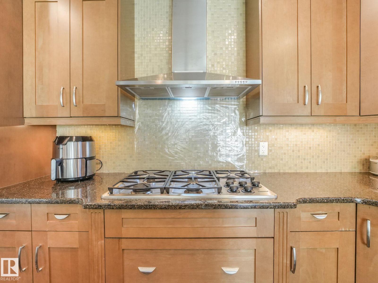 2408 MARTELL CR NW, Edmonton