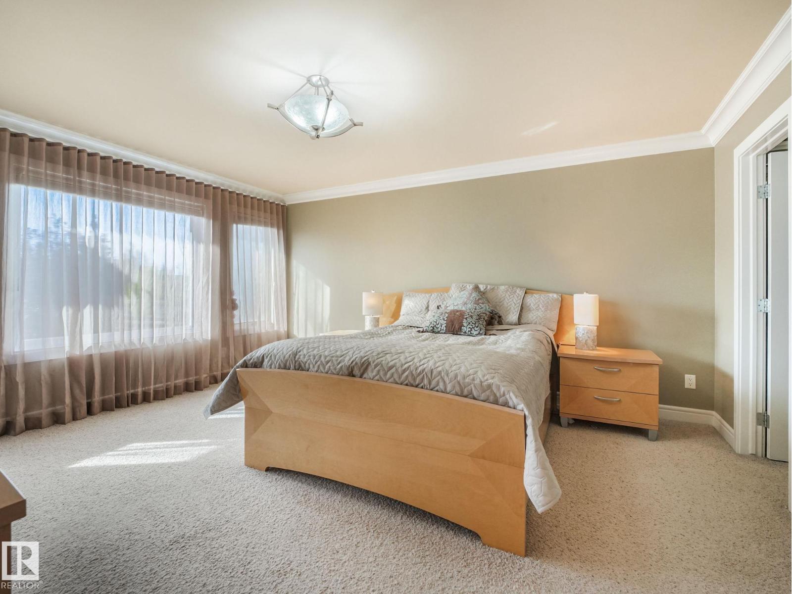 2408 MARTELL CR NW, Edmonton