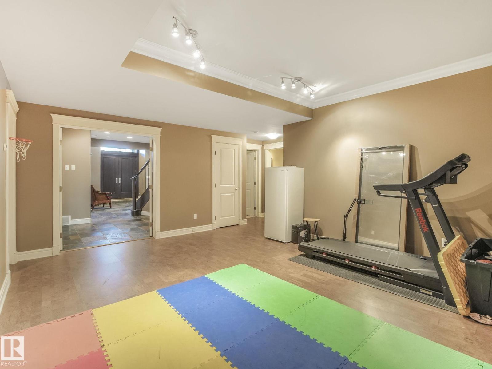 2408 MARTELL CR NW, Edmonton