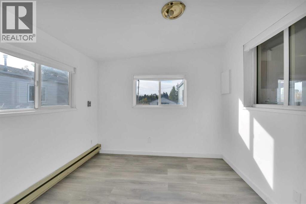 1911 20 Street, Delburne