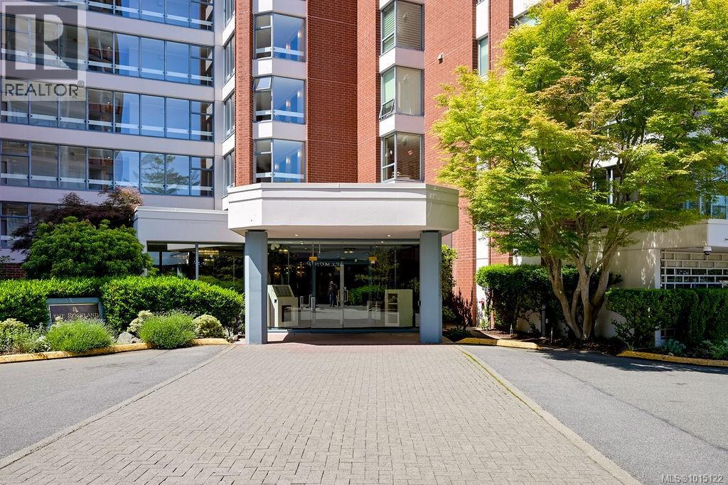 405 1033 Belmont Avenue, Victoria