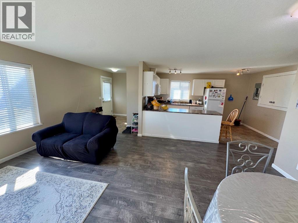 1323/1325 101 Avenue, Dawson Creek