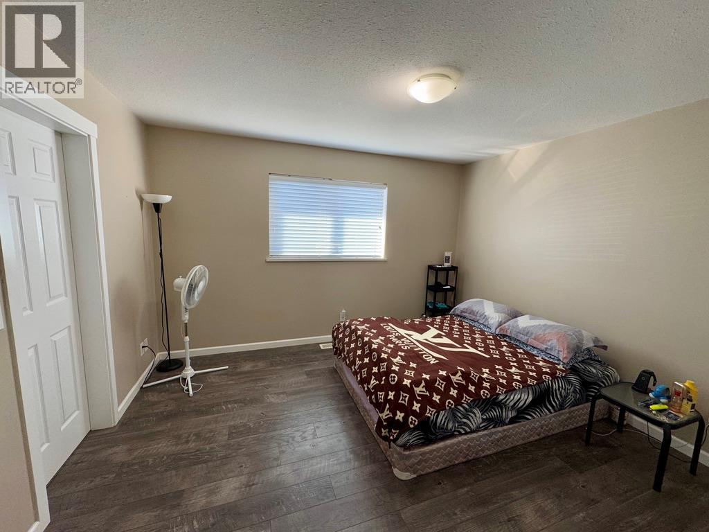 1323/1325 101 Avenue, Dawson Creek