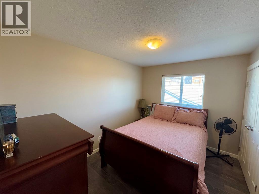 1323/1325 101 Avenue, Dawson Creek