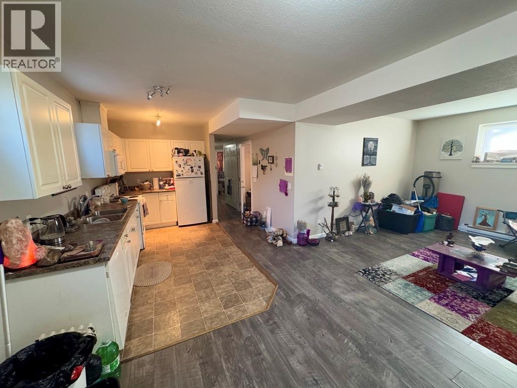 1323/1325 101 Avenue, Dawson Creek