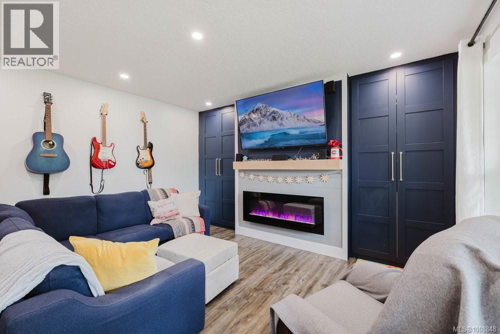 6974 Larkspur Rd, Sooke