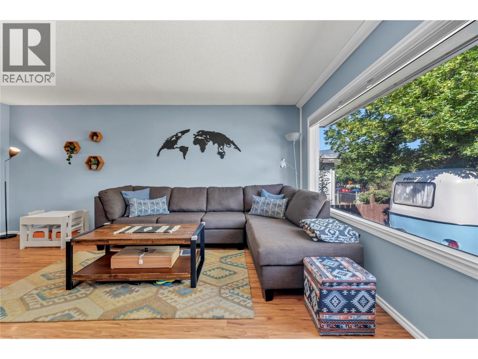 550 Gahan Avenue, Penticton