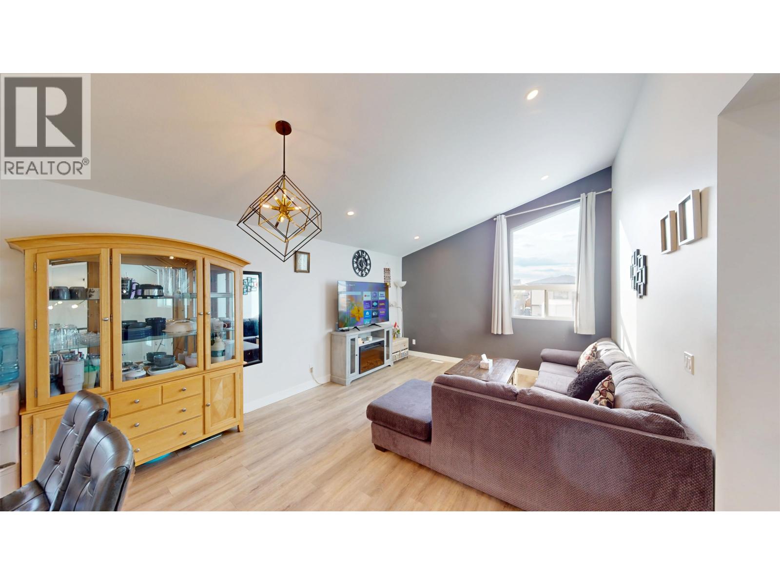 8603 81 STREET, Fort St. John