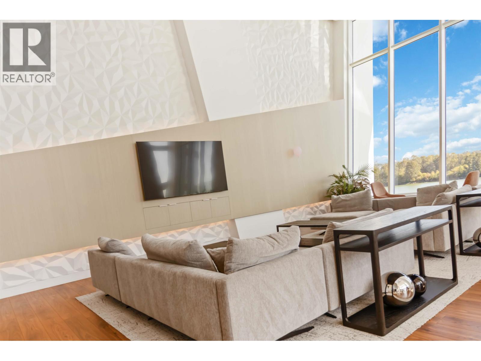 2508 680 QUAYSIDE DRIVE, New Westminster
