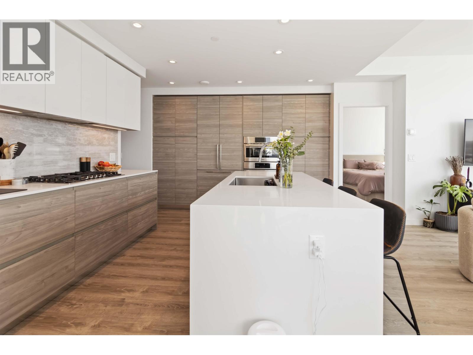 2508 680 QUAYSIDE DRIVE, New Westminster