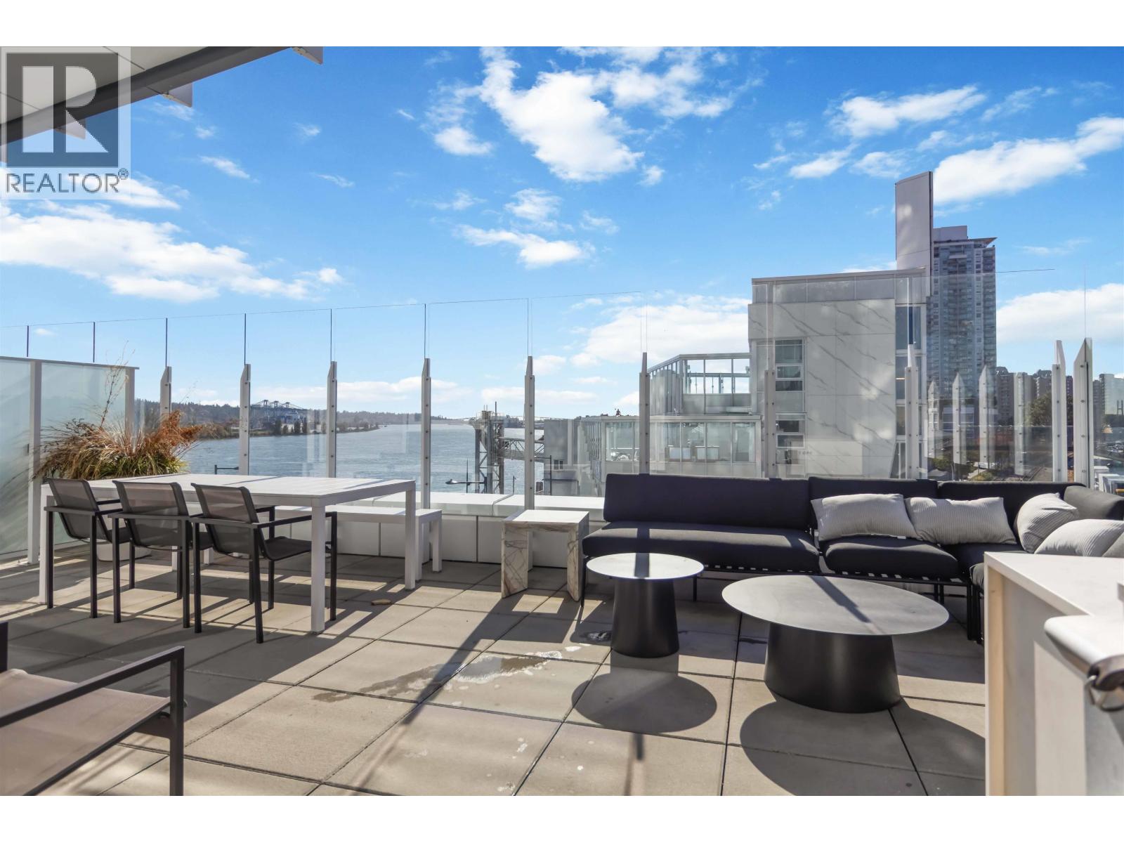 2508 680 QUAYSIDE DRIVE, New Westminster