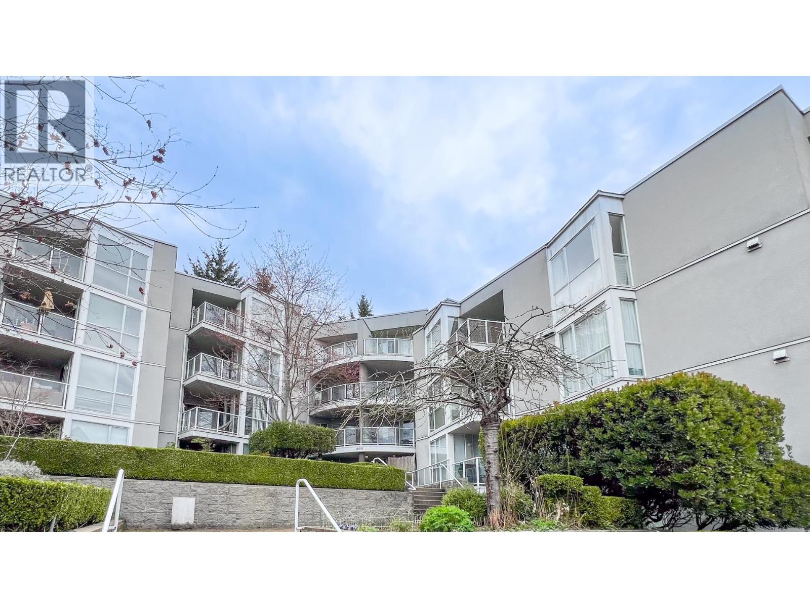 205 8430 JELLICOE Street - photo 2