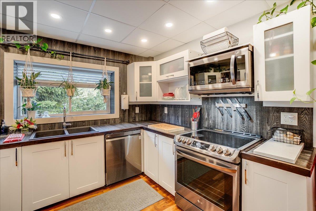 620 10th Avenue, Castlegar