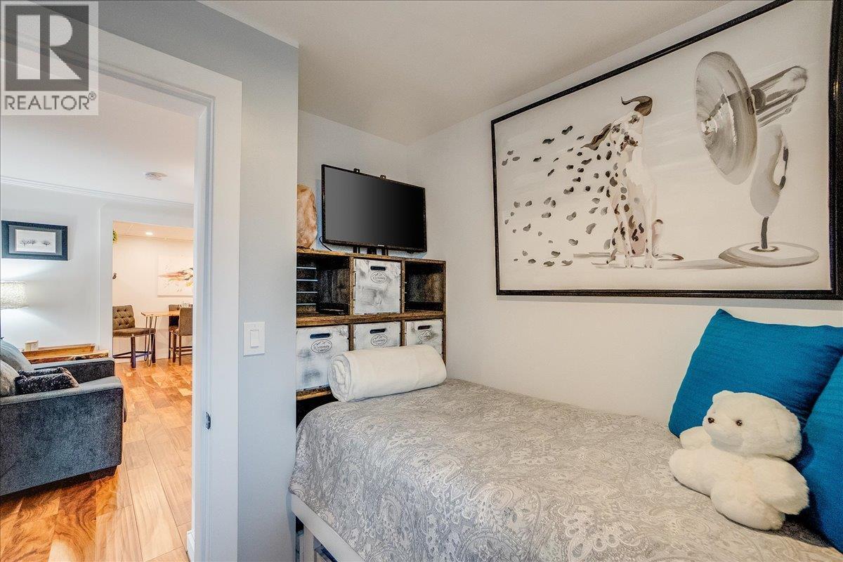 620 10th Avenue, Castlegar