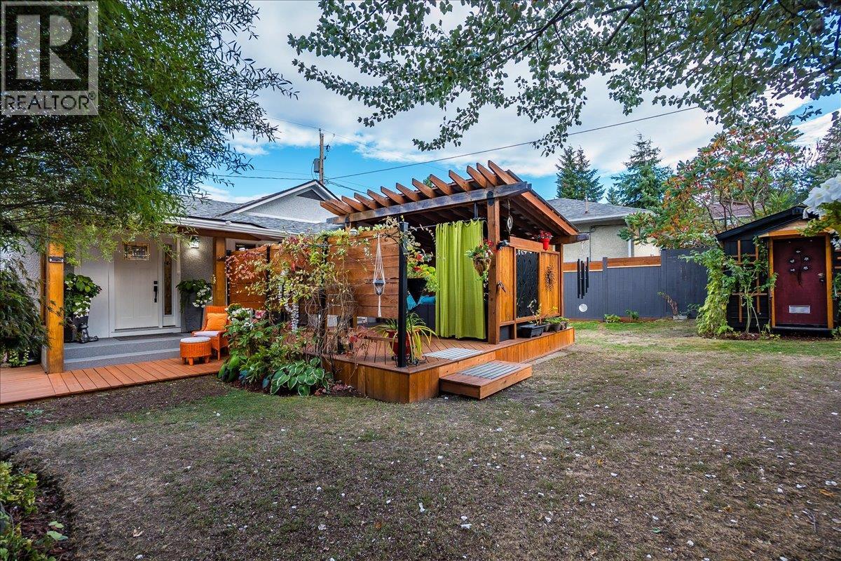 620 10th Avenue, Castlegar