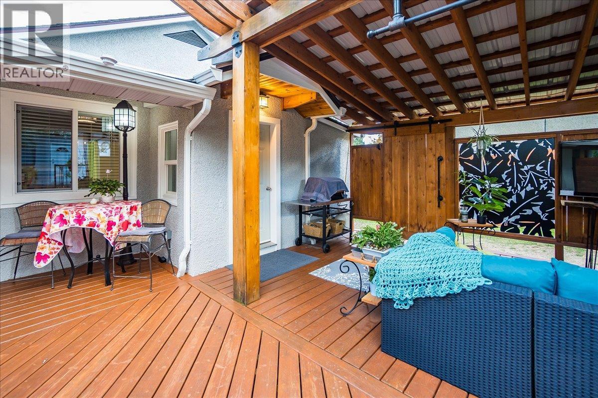 620 10th Avenue, Castlegar