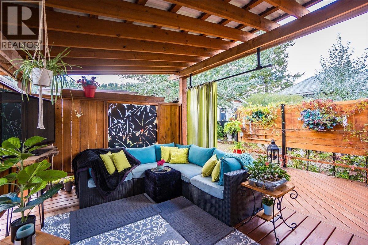 620 10th Avenue, Castlegar