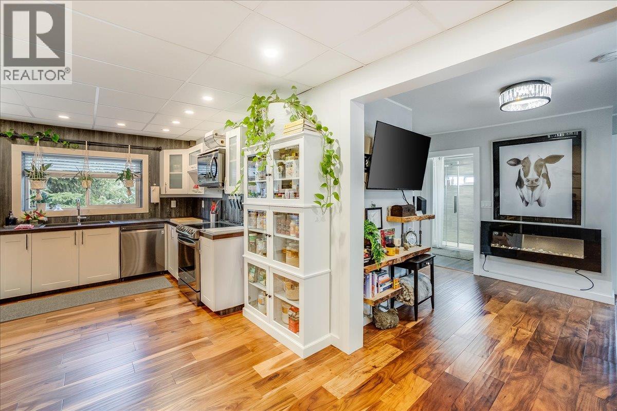 620 10th Avenue, Castlegar