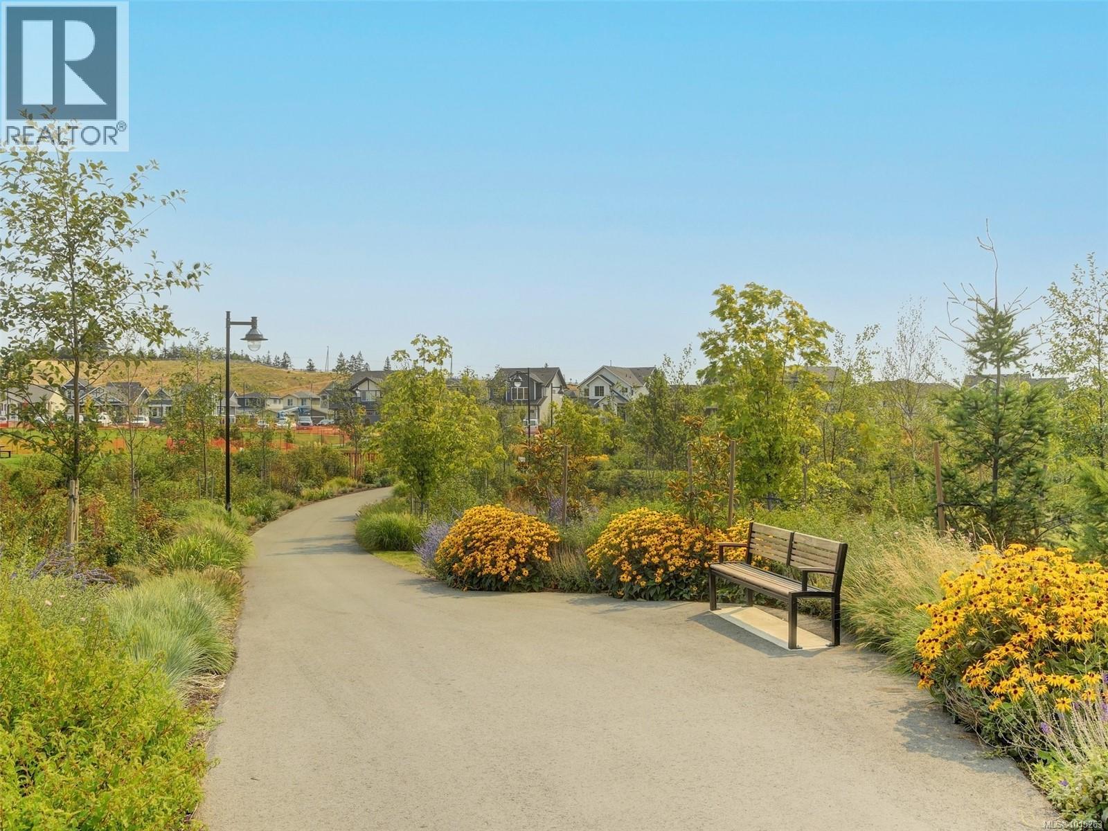32 350 Latoria Boulevard, Colwood