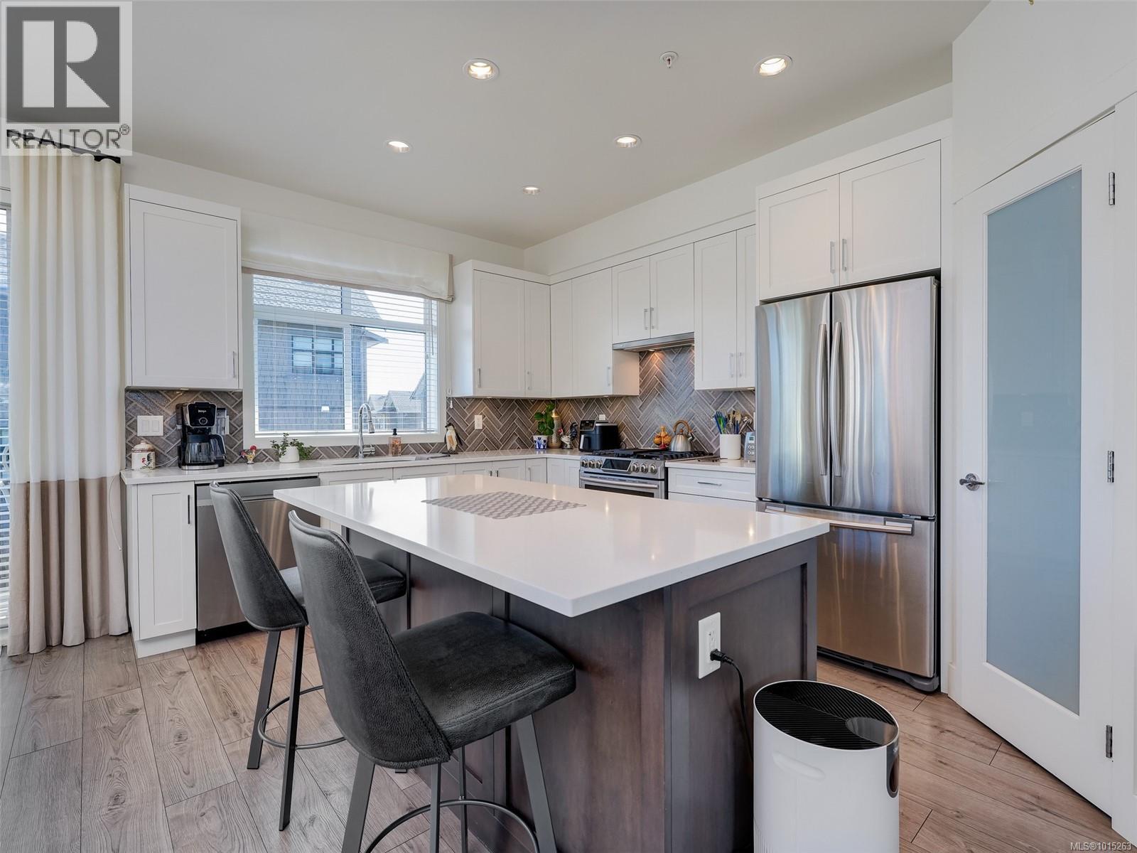 32 350 Latoria Boulevard, Colwood
