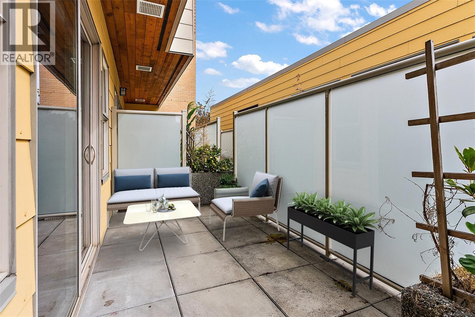 211 240 Cook Street, Victoria