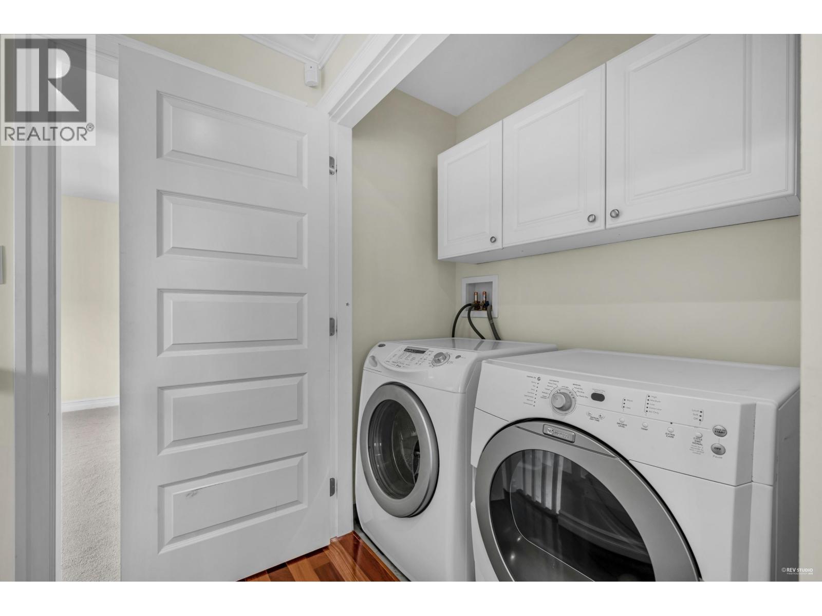 1138 INGLEWOOD AVENUE, West Vancouver