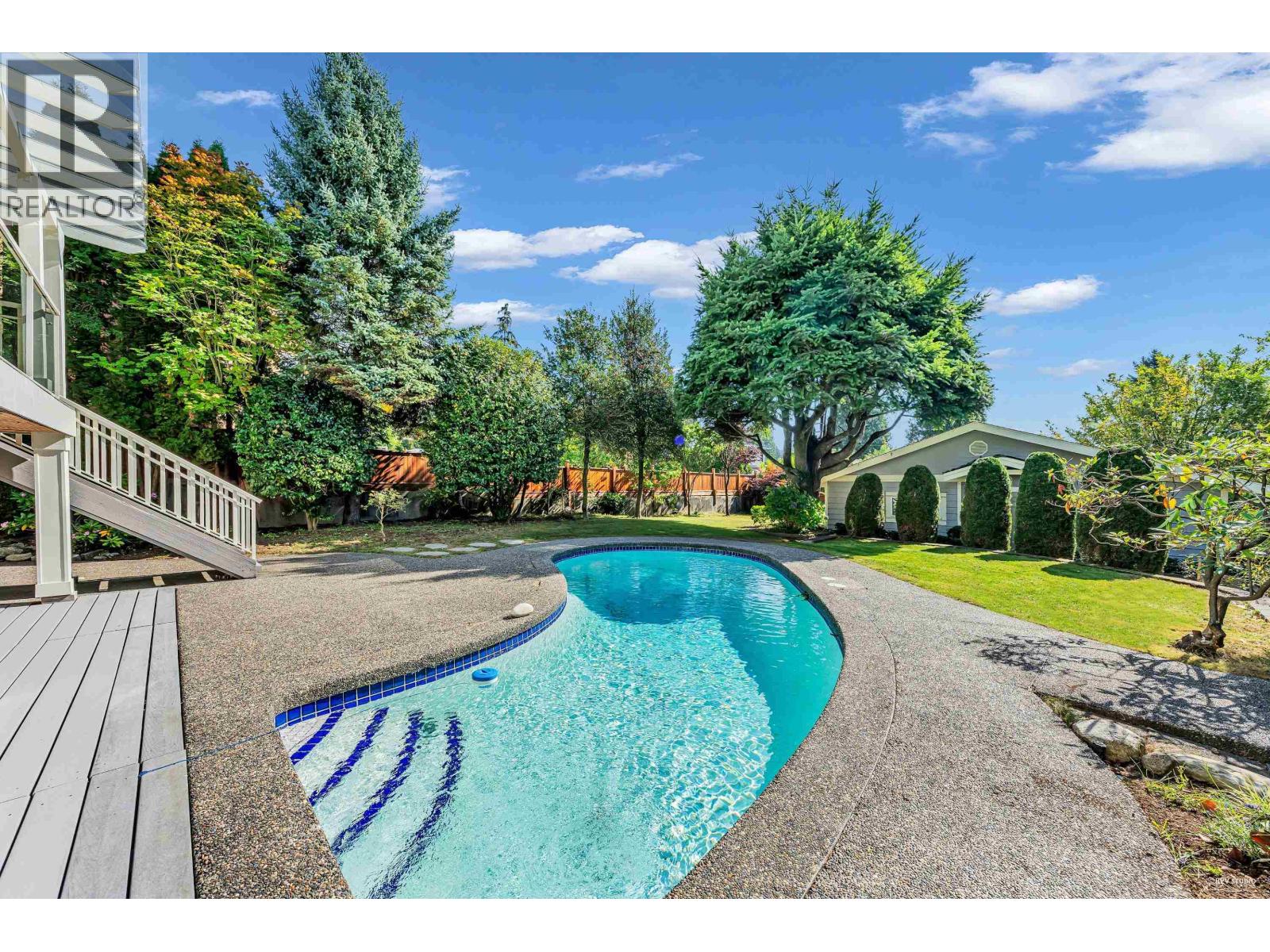 1138 INGLEWOOD AVENUE, West Vancouver