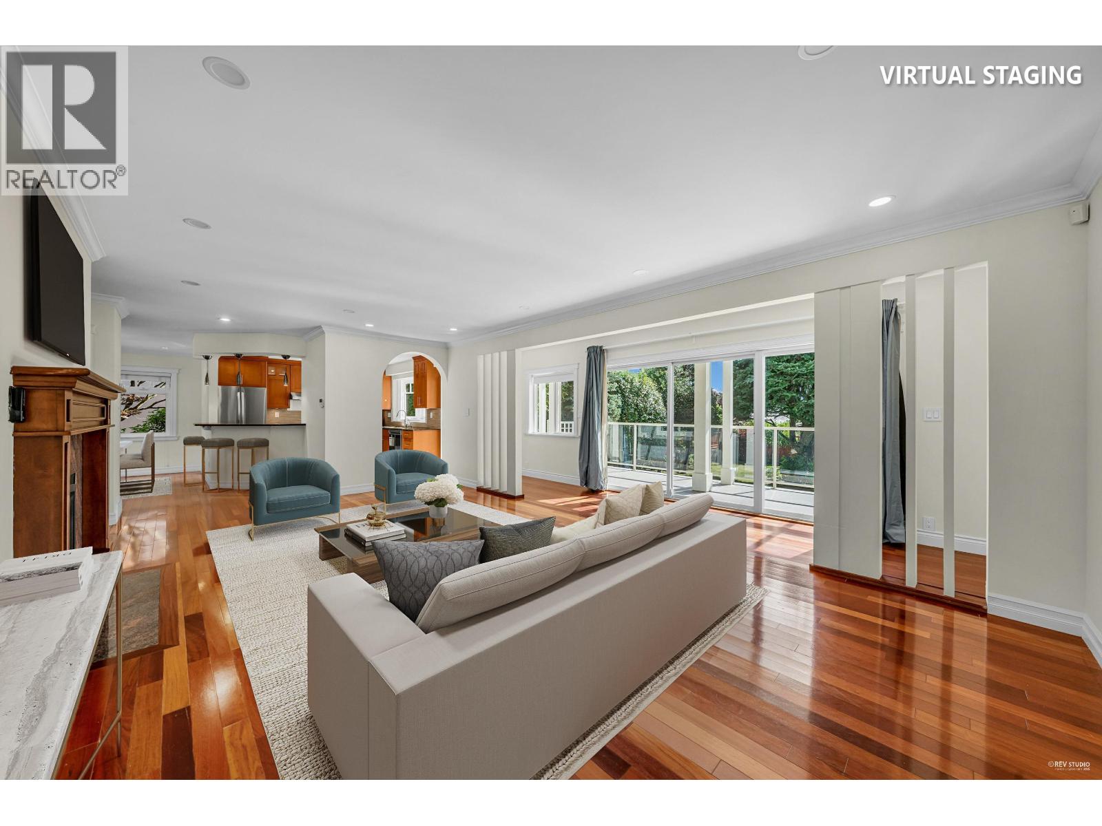 1138 INGLEWOOD AVENUE, West Vancouver
