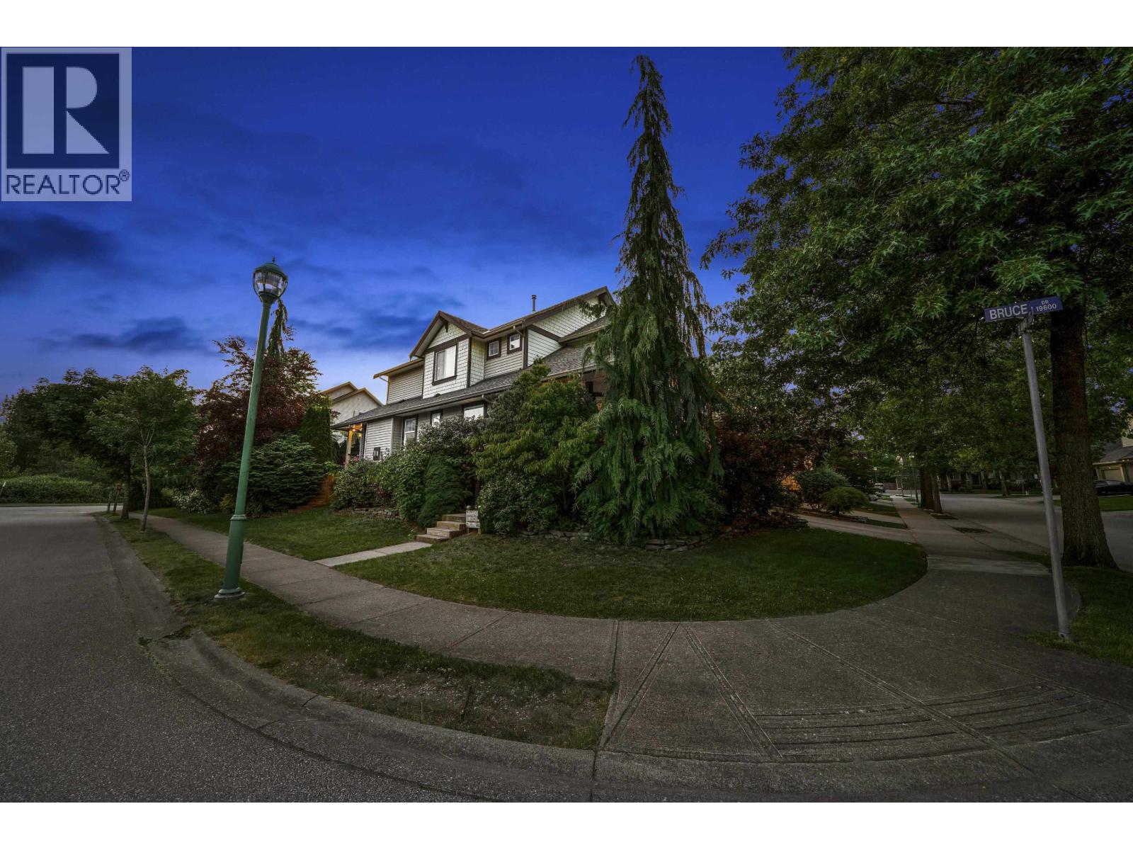 11241 BLANEY WAY, Pitt Meadows