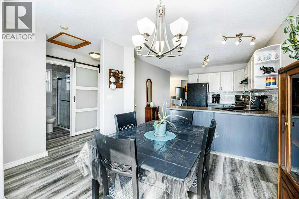 8 Kirk Close, Red Deer