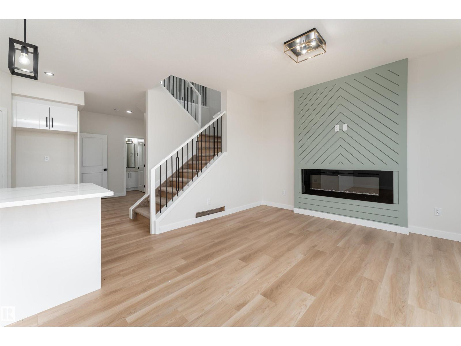 105 Patriot Way, Spruce Grove