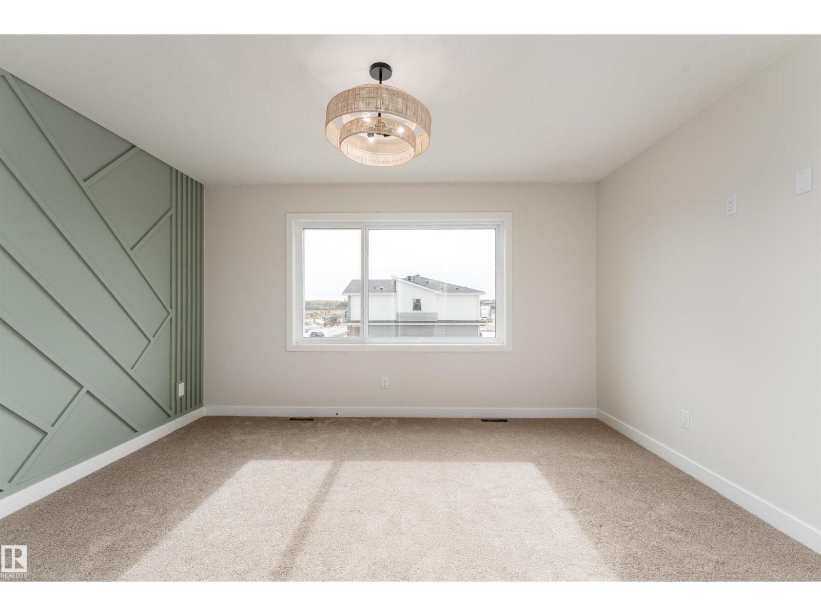 105 Patriot Way, Spruce Grove