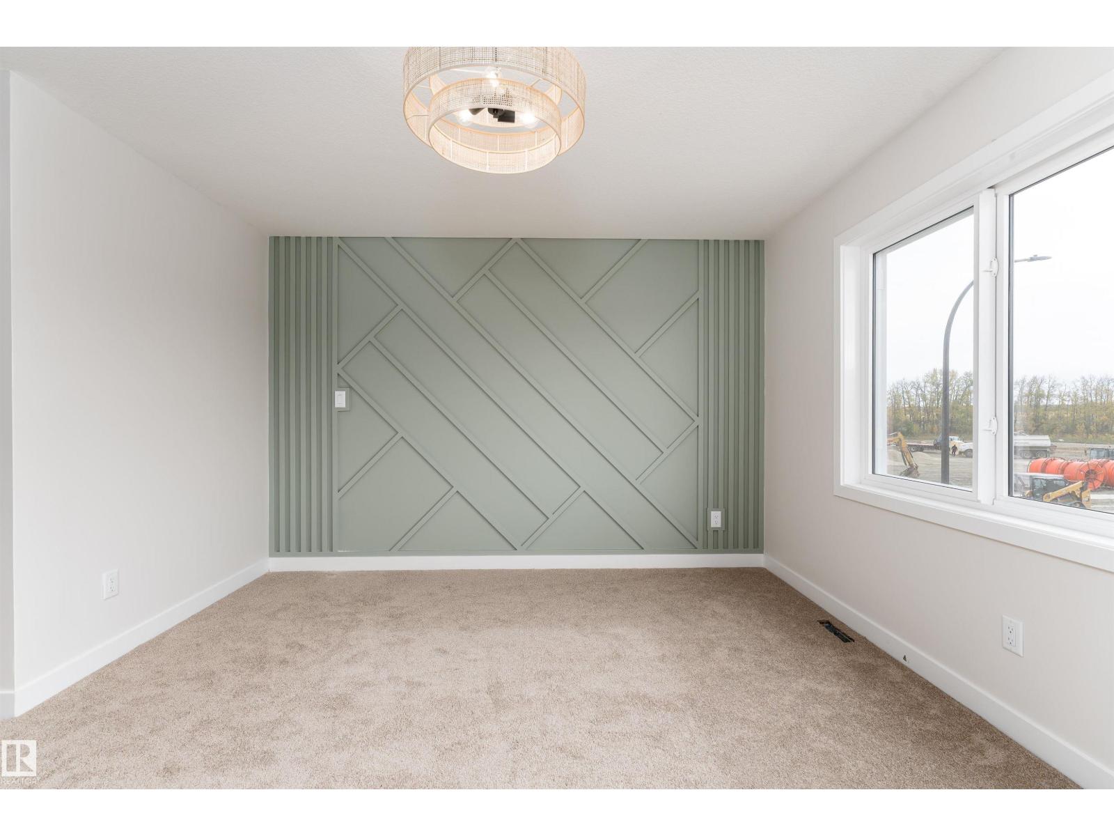 105 Patriot Way, Spruce Grove