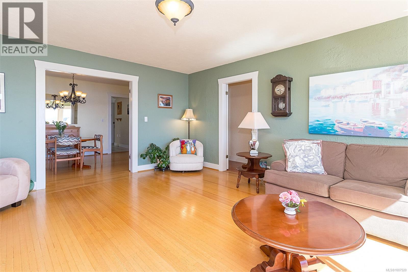 297 Gill Rd, Ladysmith