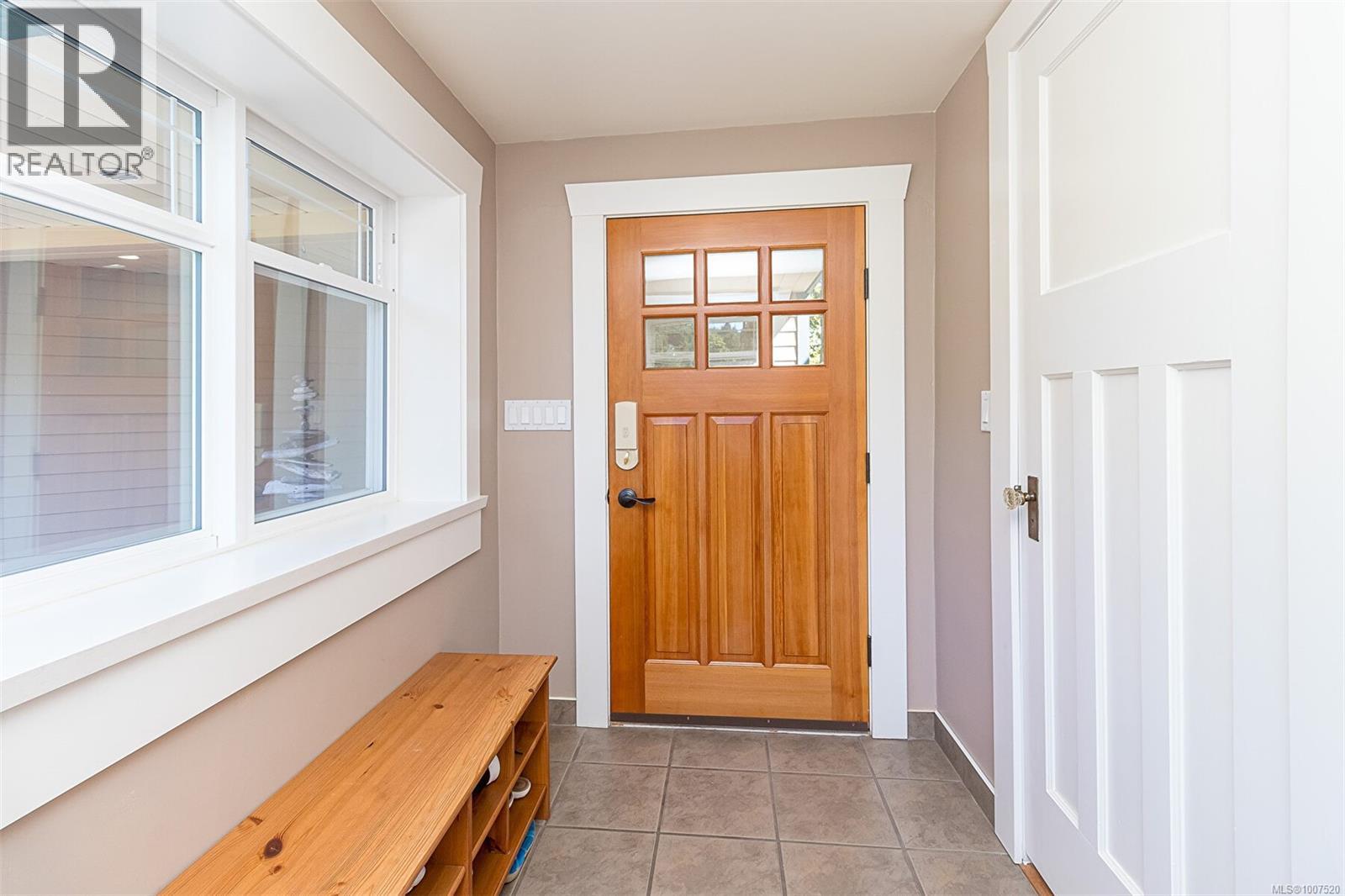 297 Gill Rd, Ladysmith