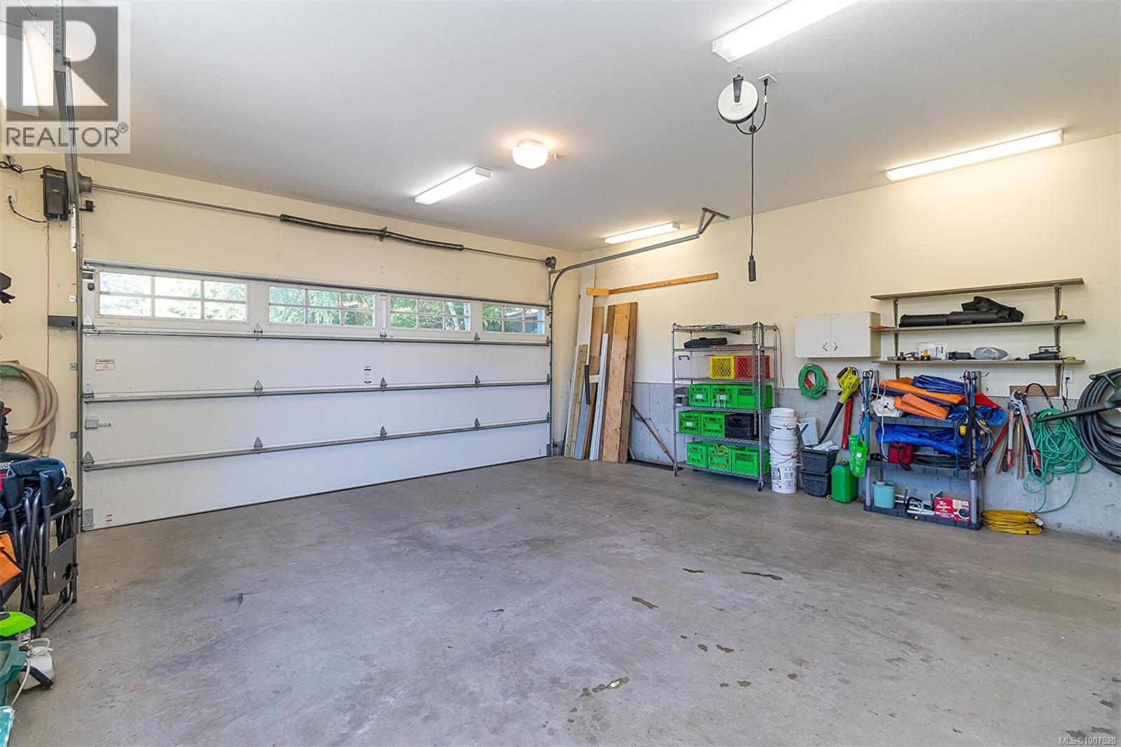 297 Gill Rd, Ladysmith