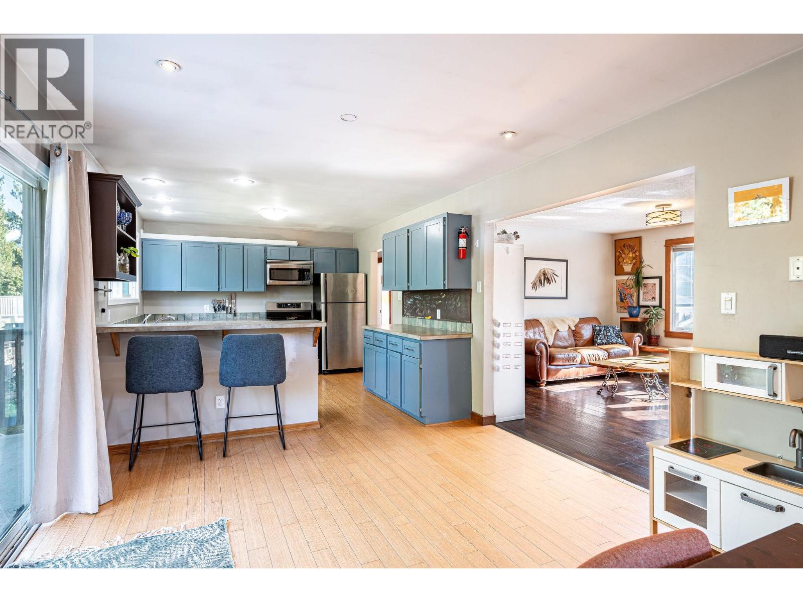 163 Pearkes Drive, Revelstoke