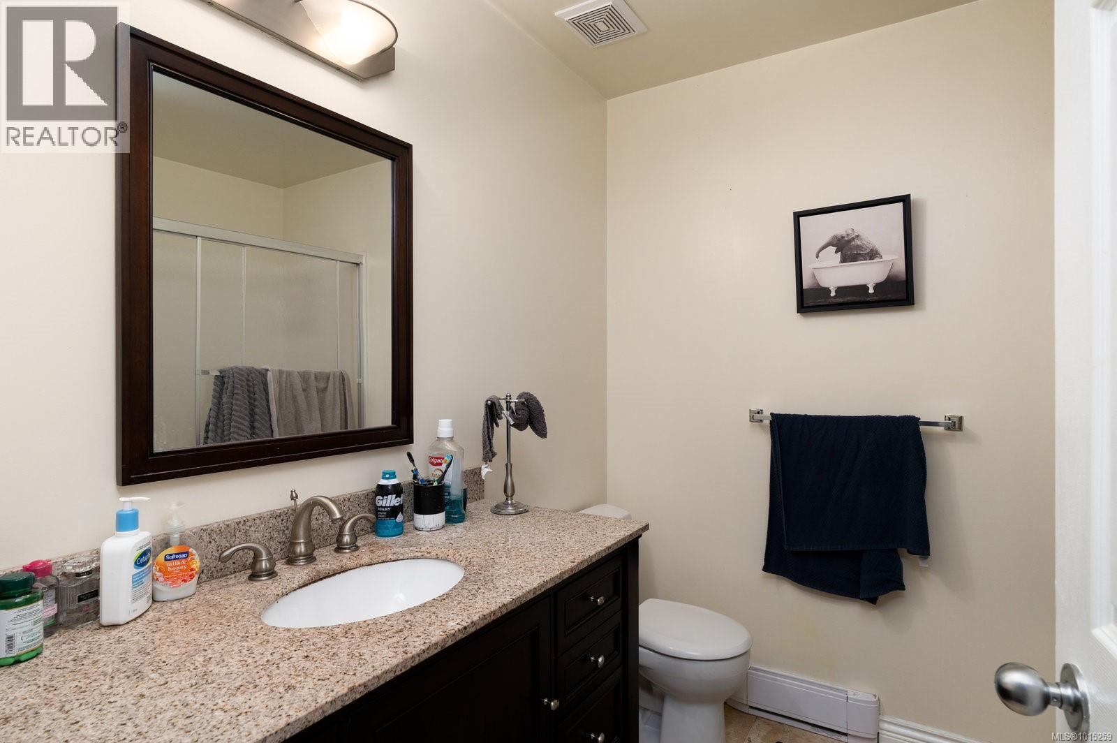  3908A Ascot Drive, Saanich