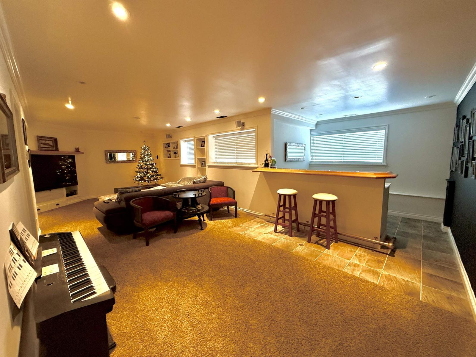 47600 MOUNTAIN PARK DRIVE, Little Mountain, Chilliwack