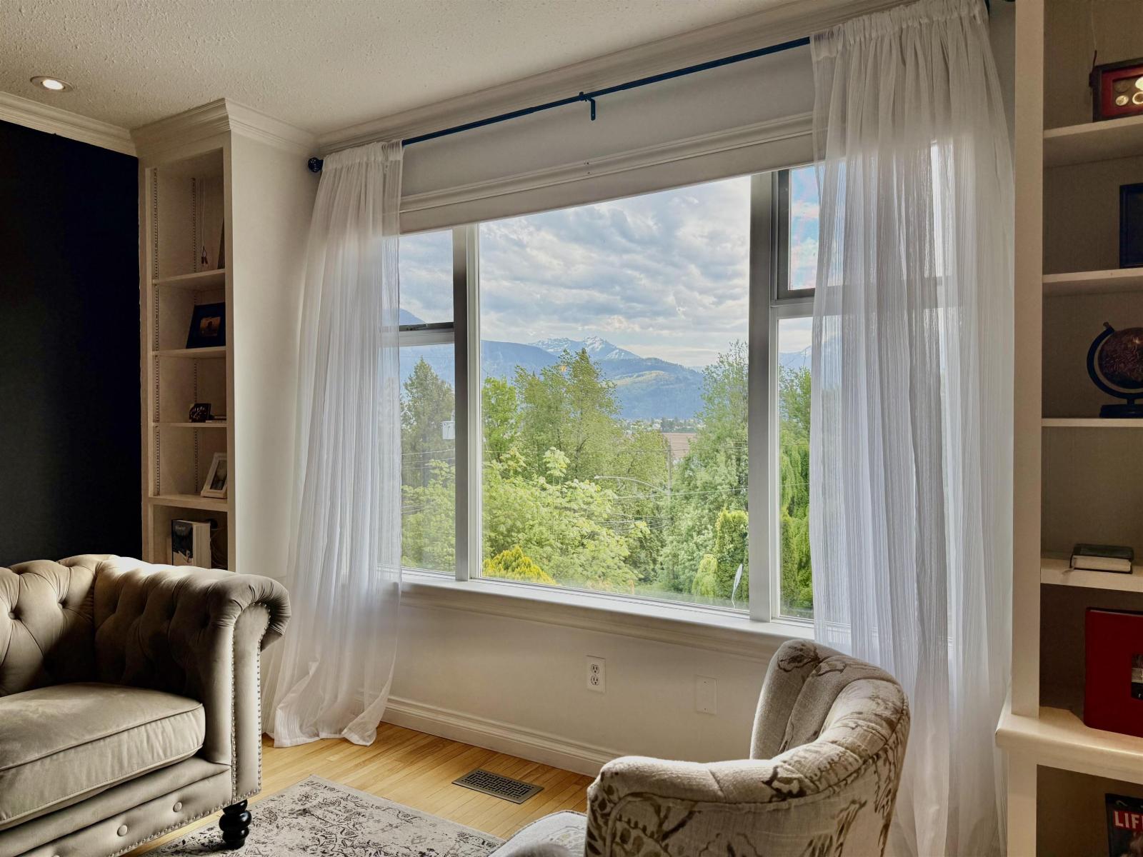 47600 MOUNTAIN PARK DRIVE, Little Mountain, Chilliwack