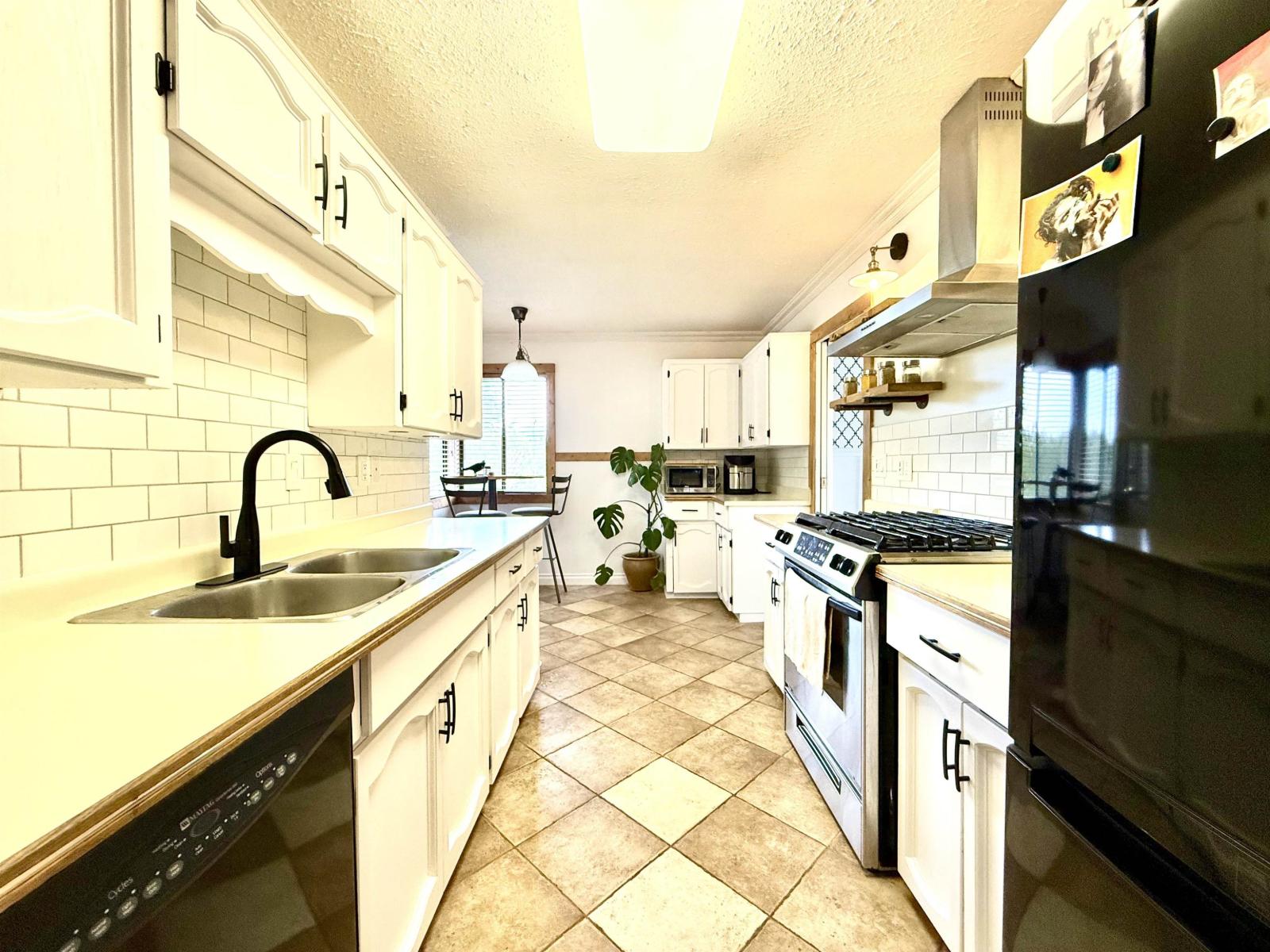 47600 MOUNTAIN PARK DRIVE, Little Mountain, Chilliwack