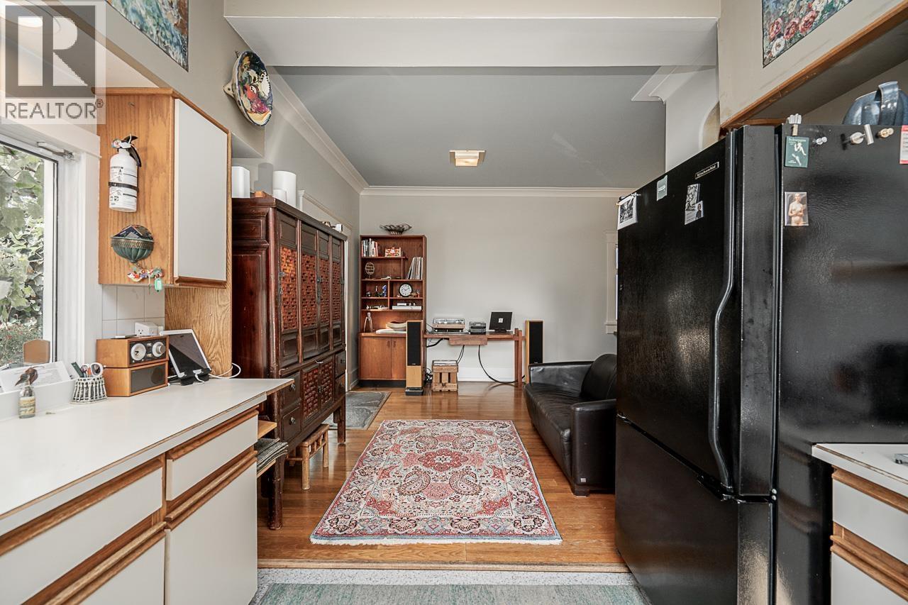 830 E 14TH AVENUE, Vancouver