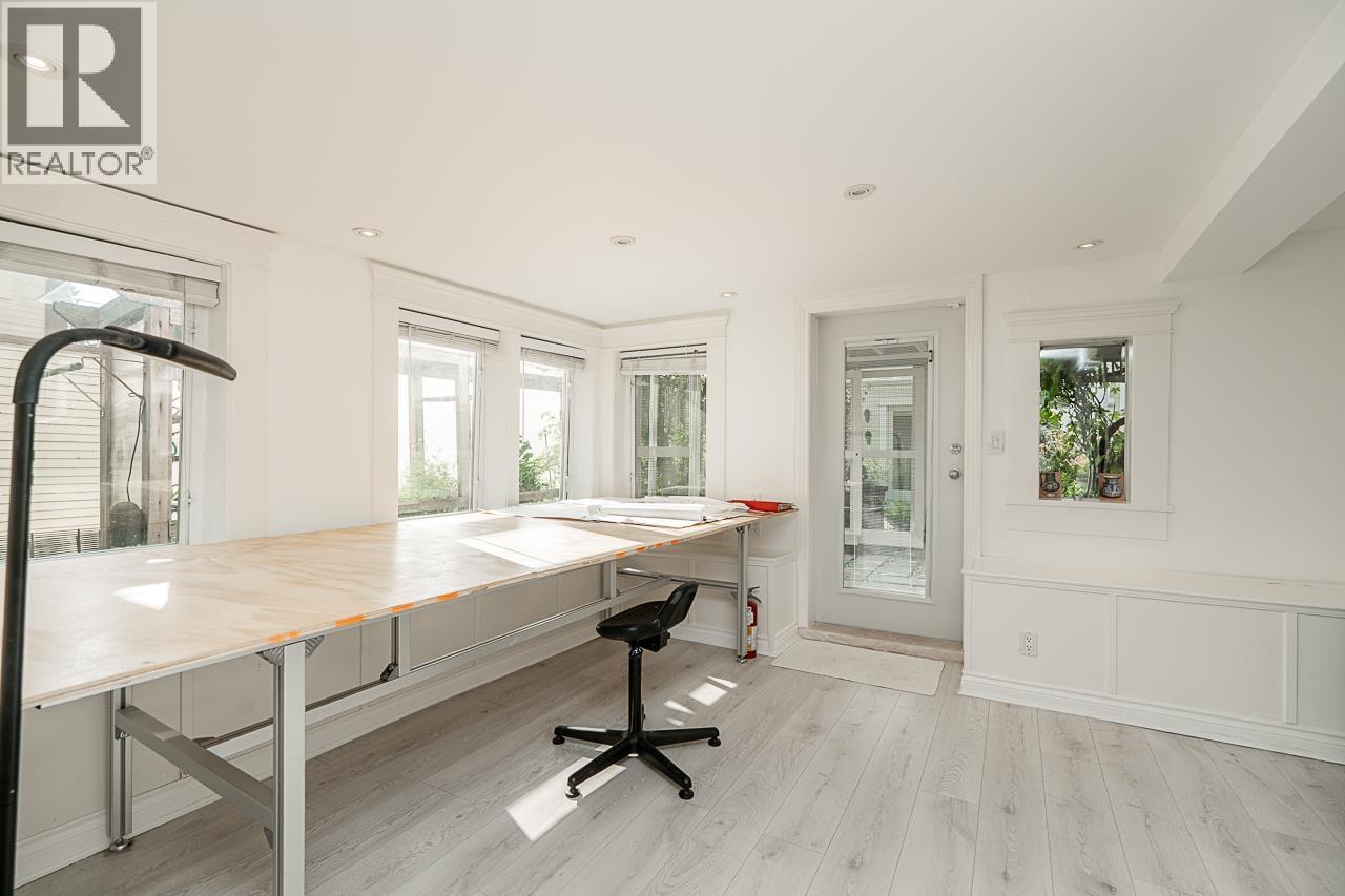 830 E 14TH AVENUE, Vancouver